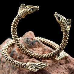 JELLING - vikingský drak, náramek, bronz