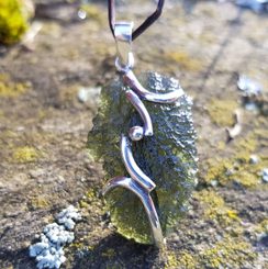 SIRIUS STŘÍBRNÝ PŘÍVĚSEK S VLTAVÍNEM, AG 925 - ŠPERKY S VLTAVÍNY - STŘÍBRNÉ ŠPERKY