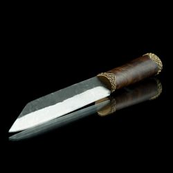 SLAVOJ, raně středověký nůž