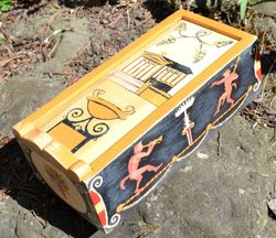 SATYROS, římská krabička  pro osobní potřeby, replika