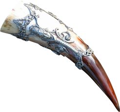 horns with tin