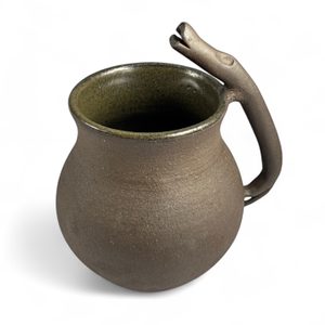 KELTSKÁ ČÍŠE S KANCEM ČI SNAD VLKEM - HISTORICKÁ KERAMIKA - STOLOVÁNÍ