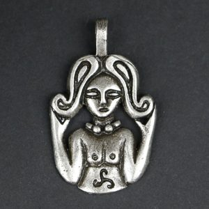 KELTSKÁ BOHYNĚ, PŘÍVĚŠEK, ZINEK STAROSTŘÍBRO - VŠECHNY AMULETY, VLASTNÍ VÝROBA - ŠPERKY