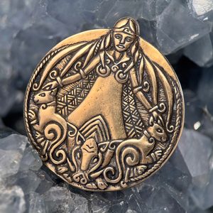 FREYA VIKINSKÝ AMULET BRONZ - BRONZOVÉ ŠPERKY - ŠPERKY