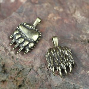 MEDVĚDÍ TLAPA, PŘÍVĚŠEK, ZINEK, STAROMOSAZ - VŠECHNY AMULETY, VLASTNÍ VÝROBA - ŠPERKY