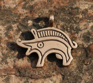 KANEC, BRONZOVÝ PŘÍVĚŠEK - PŘÍVĚSKY - ŠPERKY