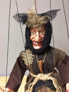 ČARODĚJNICE - BABA JAGA, MARIONETA, LOUTKA - LOUTKY, MAŇÁSCI{% if kategorie.adresa_nazvy[0] != zbozi.kategorie.nazev %} - DŘEVO - VÝROBKY A OBRAZY{% endif %}