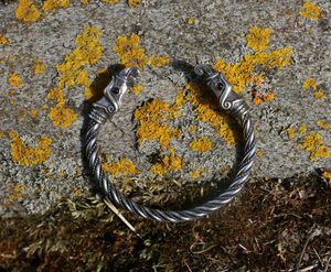 HUGINN A MUNINN, VIKINGSKÝ STŘÍBRNÝ NÁRAMEK, AG 925 - NÁRAMKY - STŘÍBRNÉ ŠPERKY