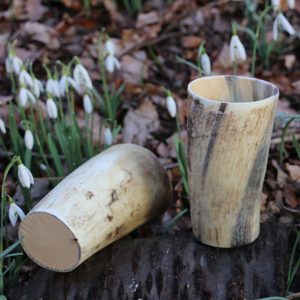 POHÁR Z KRAVSKÉHO ROHU 0,3 L - ROHY NA PITÍ - STOLOVÁNÍ