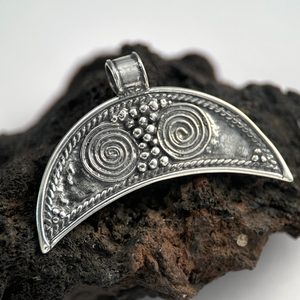 LUNICE, STŘÍBRNÝ NÁHRDELNÍK, AG 925, 10G - PŘÍVĚSKY - STŘÍBRNÉ ŠPERKY