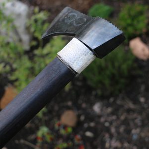 VALAŠKA, KOVANÁ SEKERA Z KARPAT - SEKERY - ZBRANĚ