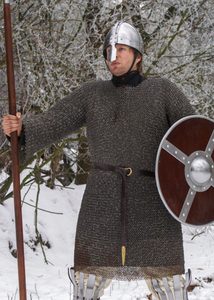 KROUŽKOVÁ KOŠILE, NÝTOVANÁ RRR HAUBERK, 8MM - KROUŽKOVÁ ZBROJ - ZBROJE
