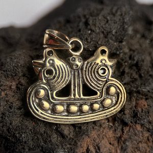 VIKINSKÁ LOĎ, LILLEVANG, DÁNSKO, AMULET, BRONZ - BROŽE A KNOFLÍKY - ŠPERKY