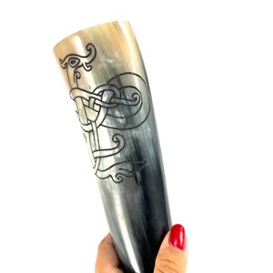 DRAČÍ UZEL RYTÝ ROH NA PITÍ, 0,3 L - ROHY NA PITÍ - STOLOVÁNÍ