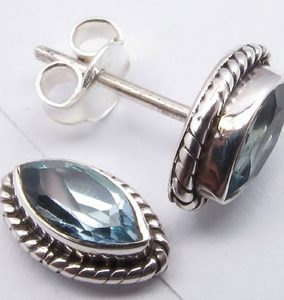 DINA, STŘÍBRNÉ NÁUŠNICE, MODRÝ TOPAZ, AG 925/1000 - NÁUŠNICE - STŘÍBRNÉ ŠPERKY