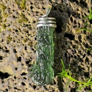 OBERUS, silver pendant with Czech Moldavite Ag 925