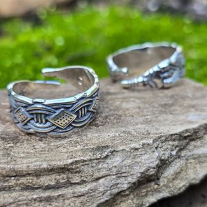 VIKINSKÝ STŘÍBRNÝ PRSTEN NASTAVITELNÝ, BORRE STYL, AG 925 - PRSTENY - STŘÍBRNÉ ŠPERKY