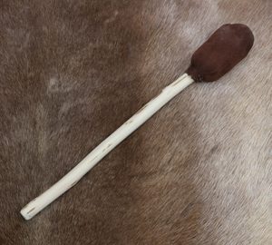 PALIČKA NA ŠAMANSKÝ BUBEN - BUBNY - TÁBOŘENÍ A ŘEMESLA