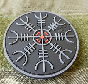 PŘILBA HRŮZY, 3D PATCH NÁŠIVKA, SUCHÝ ZIP - NÁŠIVKY - VOJENSKÉ{% if kategorie.adresa_nazvy[0] != zbozi.kategorie.nazev %} - BUSHCRAFT{% endif %}