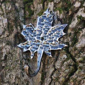 JAVOR LIST VĚŠÁK NA KLÍČE / VĚŠÁK NA ŠATY - KOVANÉ VÝROBKY - KOVÁŘSTVÍ A MINCE