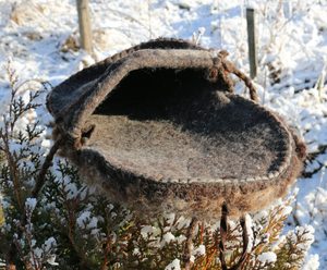 VLNĚNÁ KABELA - BRAŠNY, MĚŠCE, SPORRANY{% if kategorie.adresa_nazvy[0] != zbozi.kategorie.nazev %} - KŮŽE BRAŠNÁŘSTVÍ, OPASKY{% endif %}