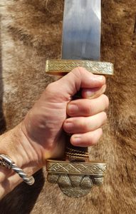 HAGEN, VIKINSKÝ MEČ - VIKINGSKÉ A ROMÁNSKÉ MEČE{% if kategorie.adresa_nazvy[0] != zbozi.kategorie.nazev %} - MEČE, NOŽE, DÝKY, SEKERY, LUKY{% endif %}