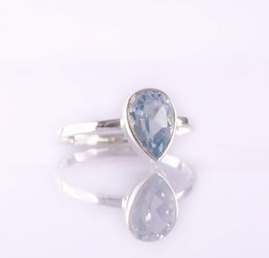 VIENNA, PRSTEN, MODRÝ TOPAZ, STŘÍBRO 925/1000 - PRSTENY - STŘÍBRNÉ ŠPERKY