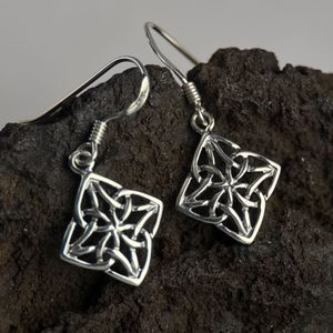 KELTSKÝ UZEL, STŘÍBRNÉ NÁUŠNICE 925/1000 - NÁUŠNICE - STŘÍBRNÉ ŠPERKY