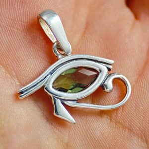 HOROVO OKO STŘÍBRNÝ PŘÍVĚSEK S VLTAVÍNEM, AG 925 - ŠPERKY S VLTAVÍNY - STŘÍBRNÉ ŠPERKY