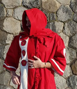 CHAPERON, STŘEDOVĚKÁ POKRÝVKA HLAVY - ČERVENÁ - POKRÝVKY HLAVY - MÓDA