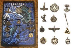 VIKINSKÉ AMULETY 12 KUSŮ A PREZENTAČNÍ TABLO , ZVÝHODNĚNÁ SADA - DOPLŇKY ŠPERKŮ - ŠPERKY