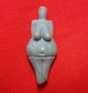VĚSTONICKÁ VENUŠE, STŘÍBRNÝ PŘÍVĚSEK, AG 925 - PŘÍVĚSKY - STŘÍBRNÉ ŠPERKY