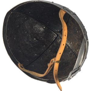 TROLL, VIKINGSKÁ HELMA S OČNICEMI 2MM - VIKINSKÉ PŘILBY - ZBROJE