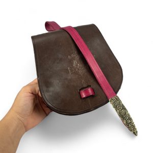 MJÖLLNIR, KOŽENÁ TAŠVICE - BRAŠNY Z KŮŽE - SEDLÁŘSTVÍ