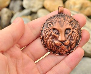 LEV, MĚSÍČNÍ ZNAMENÍ, AMULET - PRODUCTS - ARCHIV