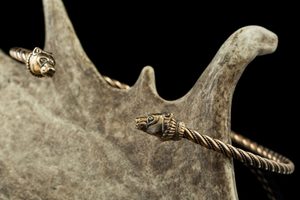 BERSERKER, MEDVĚD, BRONZOVÝ TORQUES - TORQUESY - ŠPERKY