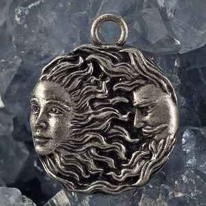 CONIUNCTIO, MĚSÍC A SLUNCE, PŘÍVĚSEK, ZINEK - MAGICKÉ AMULETY - ŠPERKY