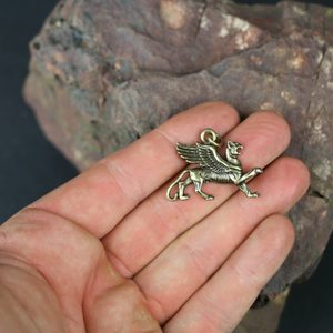 GRYF, PŘÍVĚŠEK ZINEK, STAROMOSAZ - VŠECHNY AMULETY, VLASTNÍ VÝROBA - ŠPERKY