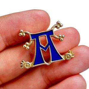 STŘEDOVĚKÝ OZDOBNÝ NÝTEK NA OPASEK, FRANCIE, XIV. STOLETÍ MOSAZ - SPONY A KOVÁNÍ - SEDLÁŘSTVÍ