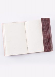 TRISKEL, KOŽENÁ KNIHA STÍNŮ - OSTATNÍ KOŽENÉ VÝROBKY - SEDLÁŘSTVÍ