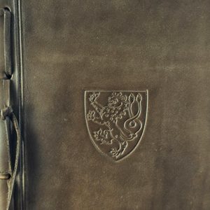 BOHEMIA, KOŽENÝ STŘEDOVĚKÝ ZÁPISNÍK, NELINKOVANÝ, HNĚDÝ - OSTATNÍ KOŽENÉ VÝROBKY - SEDLÁŘSTVÍ