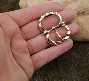 SPONA HISTORICKÁ, BRONZ 15MM - SPONY A KOVÁNÍ - SEDLÁŘSTVÍ