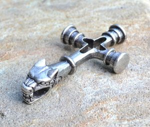 FENRIR, ISLANDSKÝ VLČÍ KŘÍŽ, AMULET, STAROSTŘÍBRO - VIKINGSKÉ AMULETY - ŠPERKY