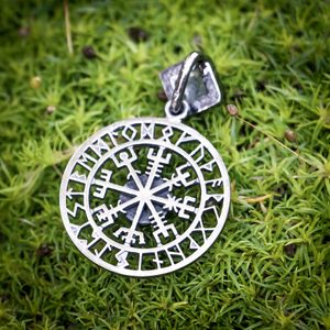 VEGVISIR - KOMPAS, ISLANDSKÁ RUNA, STŘÍBRNÝ PŘÍVĚSEK S AKVAMARINEM, AG 925 - PŘÍVĚSKY - STŘÍBRNÉ ŠPERKY