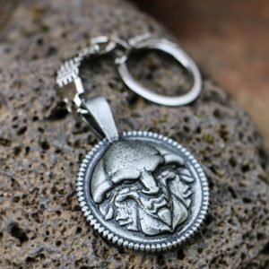 TRIGLAV, SLOVANSKÝ AMULET SLITINA, STAROSTŘÍBRO - KLÍČENKA - KLÍČENKY Z KOVU - ŠPERKY
