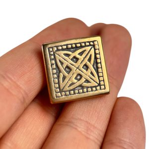 KELTSKÝ UZEL, GLENDALOUGH, IRSKO, BRONZOVÝ NÝTEK - SPONY A KOVÁNÍ - SEDLÁŘSTVÍ