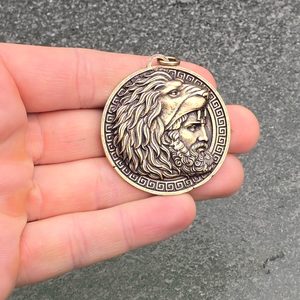 HÉRAKLÉS, ŘECKÝ HRDINA, PŘÍVĚSEK, ZINEK, STAROMOSAZ - VŠECHNY AMULETY, VLASTNÍ VÝROBA - ŠPERKY