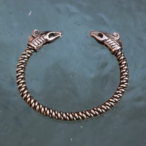 DREKI, VIKINGSKÝ DRAK, NÁRAMEK, MOSAZ - PLETENÝ - NÁRAMKY - ŠPERKY