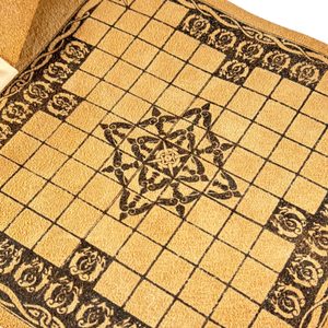 HNEFTAFL - TAFL, VIKINGSKÁ STOLNÍ HRA - HRACÍ PLOCHA A POUZDRO - VIKINSKÉ DESKOVÉ HRY - HRY A KNIHY