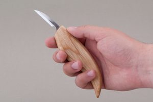 MALÝ ŘEZACÍ NŮŽ C8 - ŘEZBÁŘSKÁ DLÁTA - TÁBOŘENÍ A ŘEMESLA